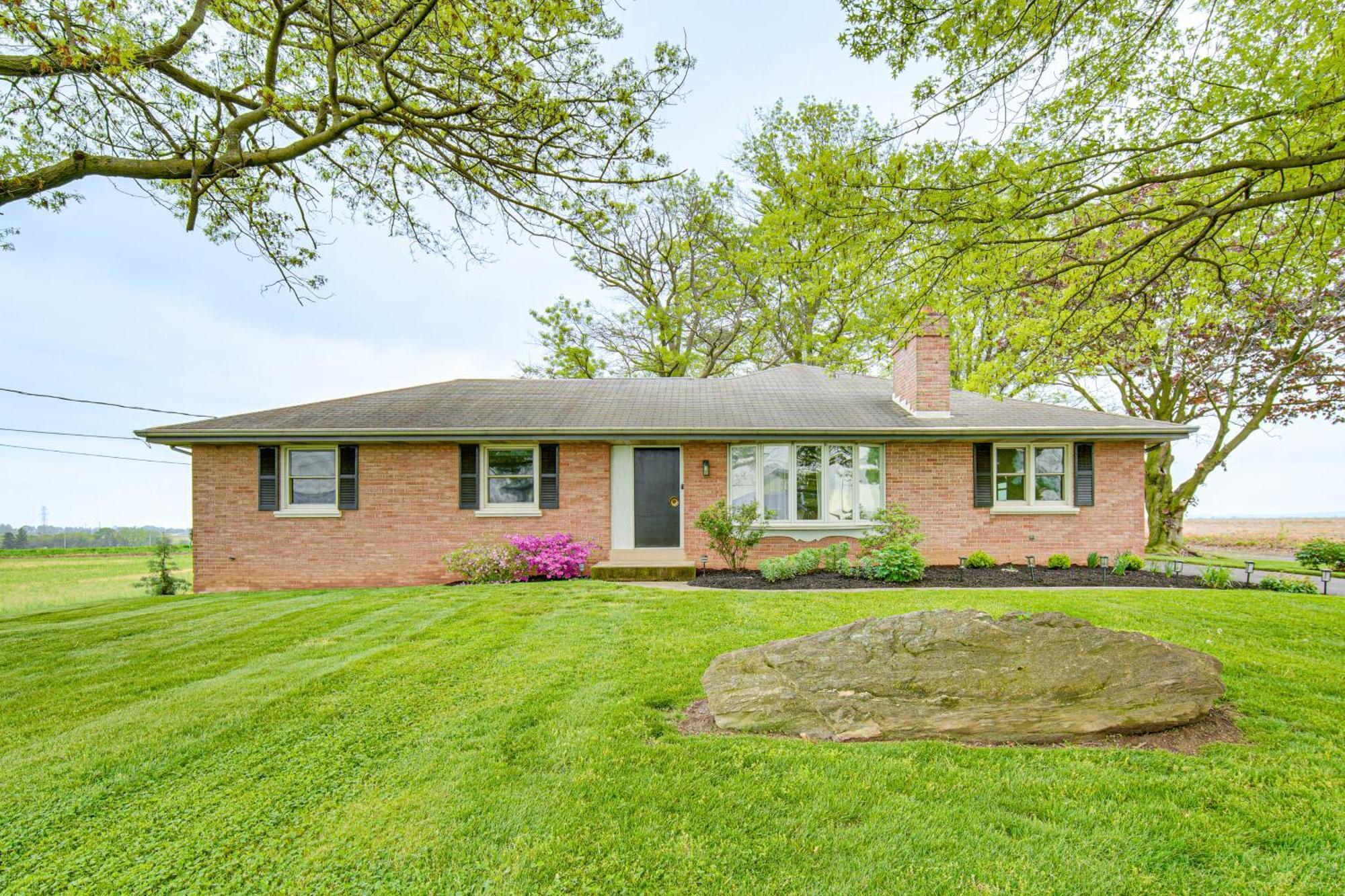Sunny Lancaster Gem, 4 Mi To Dutch Wonderland Villa Exterior photo
